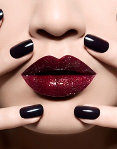 LIPS/NAILS