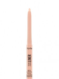 lights camera lashes