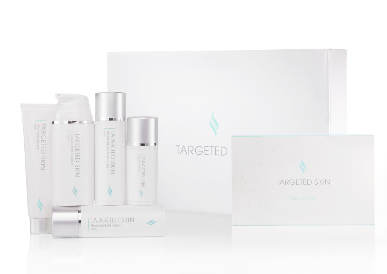 5pc_stacked_brighteningscrubwithdna-0663509e-8d46-4c6e-a176-d3283d1aba22