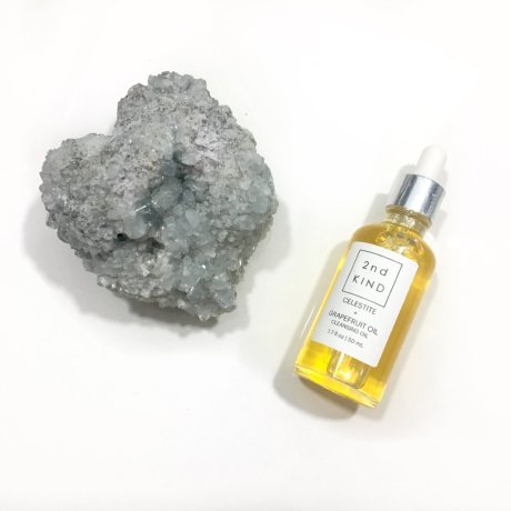 Celestite_Grapefruit_Oil_Product_pic_1024x1024